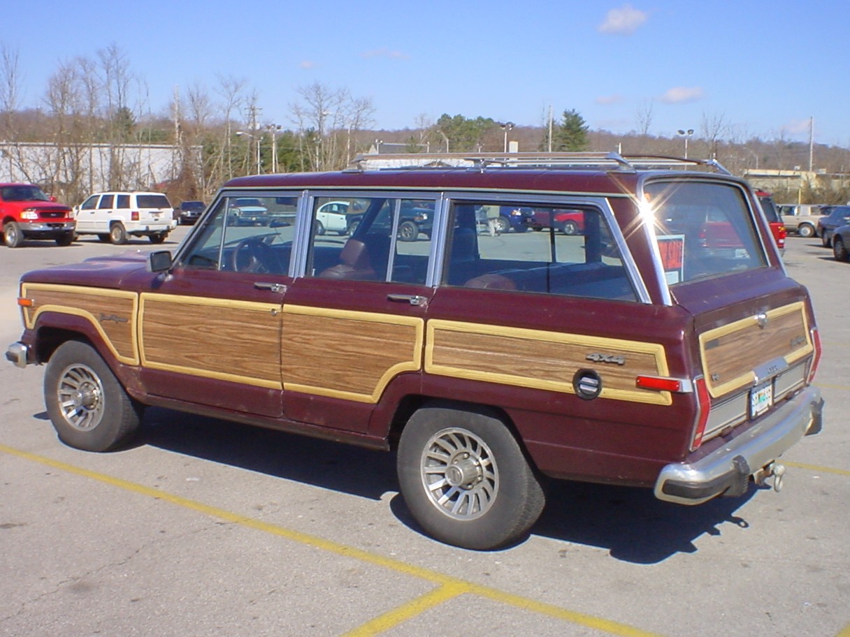 Jeep grand wagoneer rear cargo cover